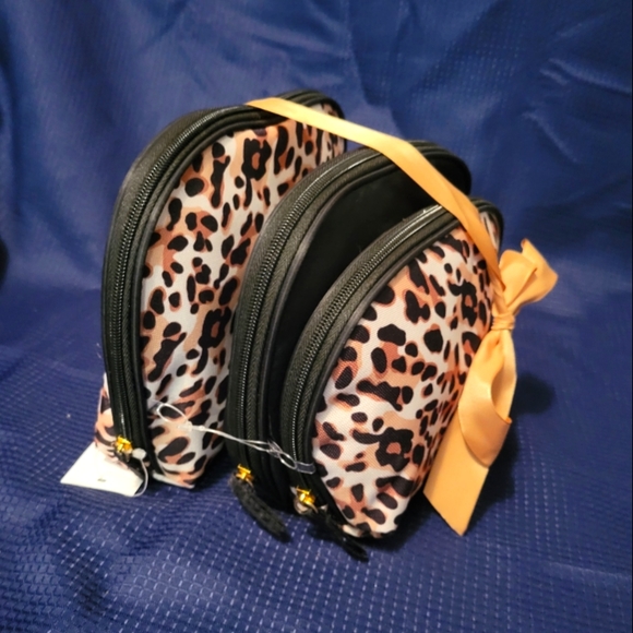 Set of 3 New Black & Cheetah Print Cosmetics Bags - Picture 3 of 3